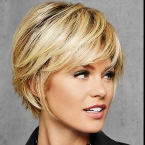 Textured Fringe Bob Wig Average 18H178 SS25 Rooted Ginger Blonde Hairdo new tags